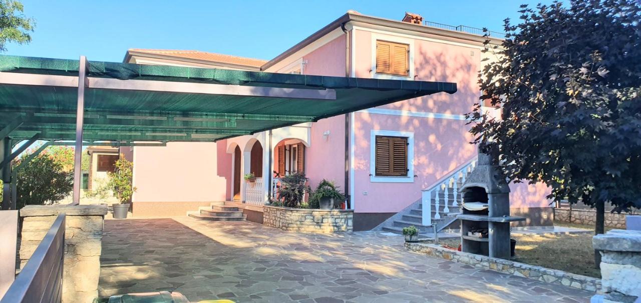 Apartmani Radmila Nova Vas  Exterior photo