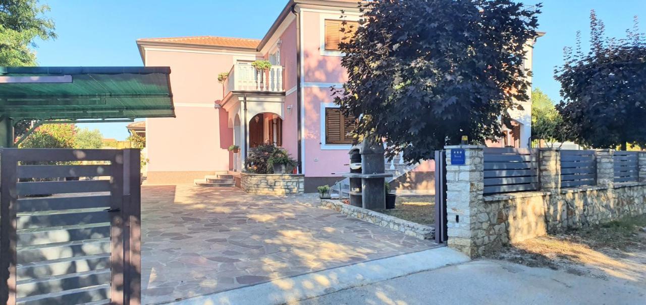 Apartmani Radmila Nova Vas  Exterior photo